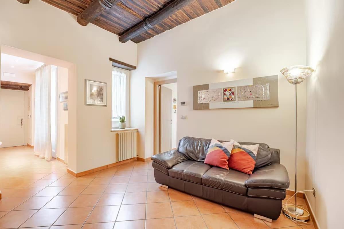 Casa Albertino-In The Heart Of Neapol Zewnętrze zdjęcie